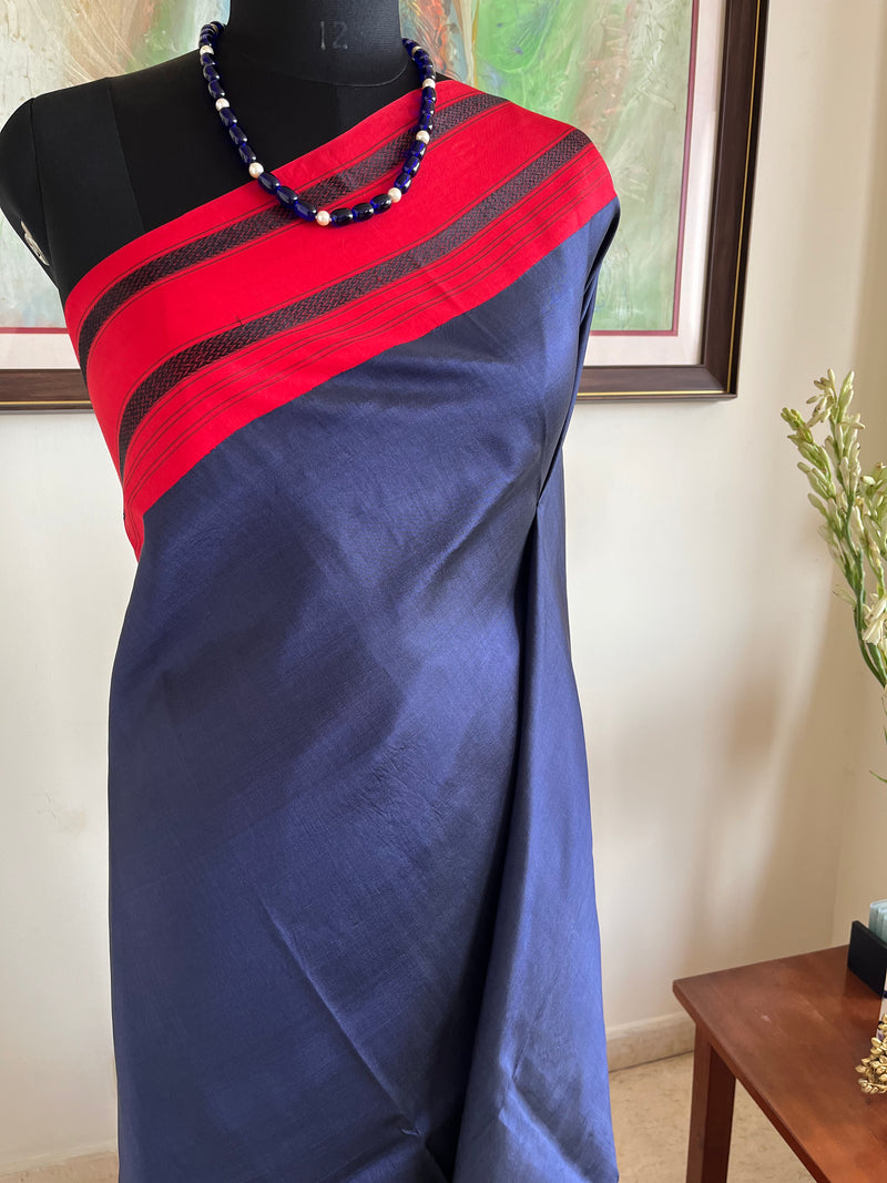 SIVIKA- NAVY BLUE KANJIVARAM SAREE WITH CHILLI RED AANCHAL