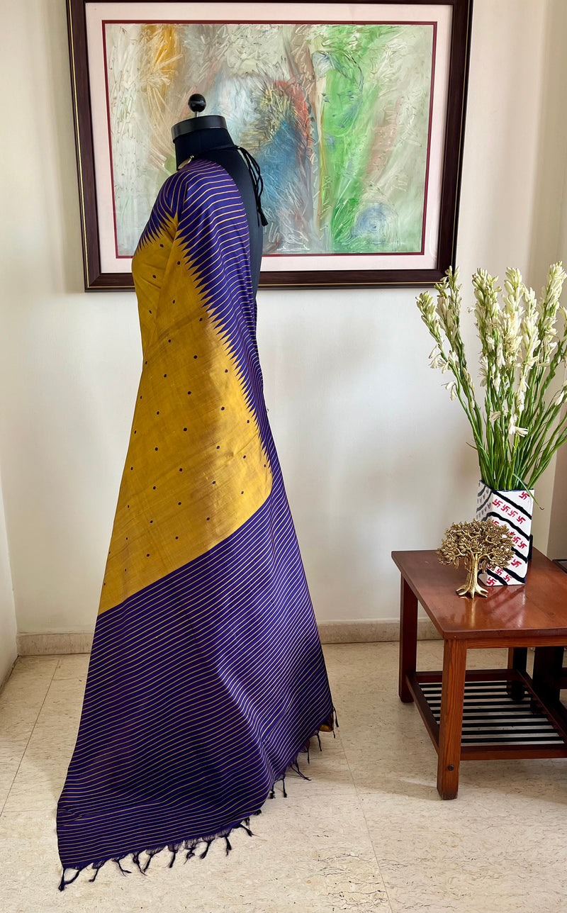 ISHARA – GOLDEN OCHRE KANJIVARAM WITH PURPLE BORDER, DUAL AANCHAL