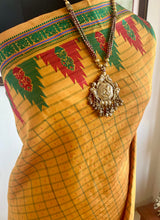 CHITRASHREE – VIBRANT CHECKS WITH TEMPLE AND PEACOCK WEAVE