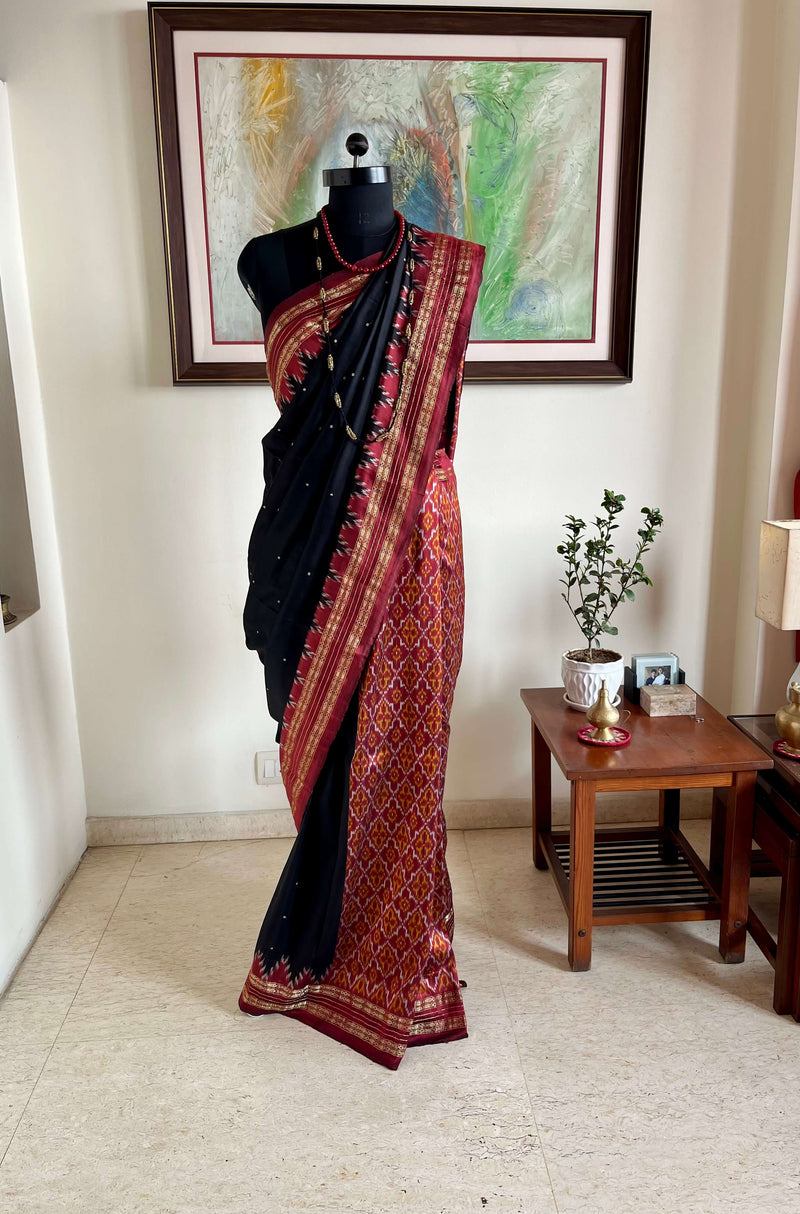 PADMAA- BLACK AND MAROON PATLI POCHAMPALLY WITH ZARI BORDER