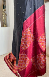 PADMAA- BLACK AND MAROON PATLI POCHAMPALLY WITH ZARI BORDER