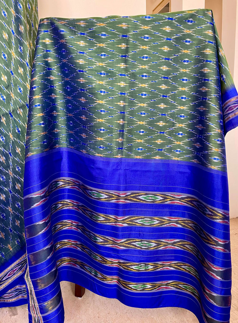 POORVI- ENCHANTING GREEN POCHAMPALLY SILK, STUNNING DIAMOND IKKAT MOTIFS