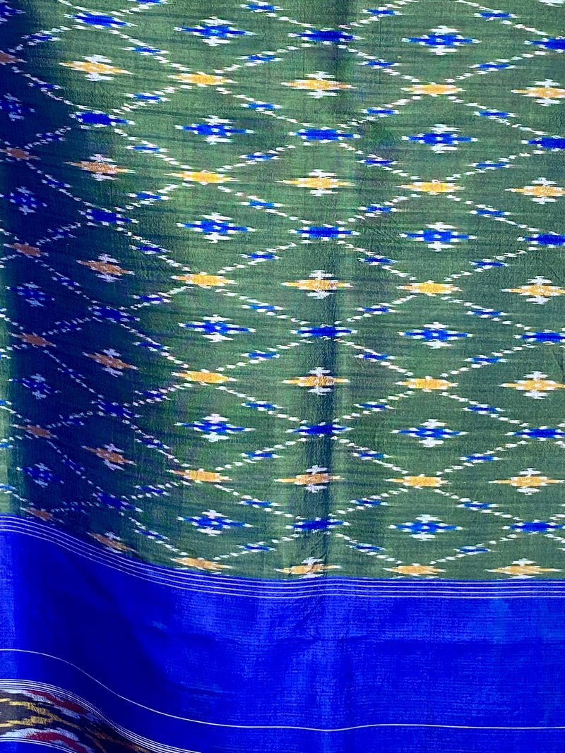 POORVI- ENCHANTING GREEN POCHAMPALLY SILK, STUNNING DIAMOND IKKAT MOTIFS