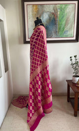 AMRAPALI - EXQUISITE BANARASI GEORGETTE SAREE IN MAGENTA AND MAUVE