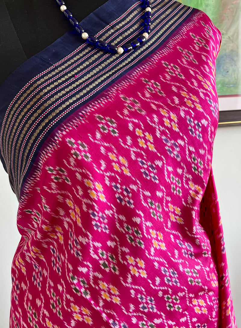 SAMPATHA – MAGENTA POCHAMPALLY WITH RUDRAKSHA AND IKAT AANCHAL