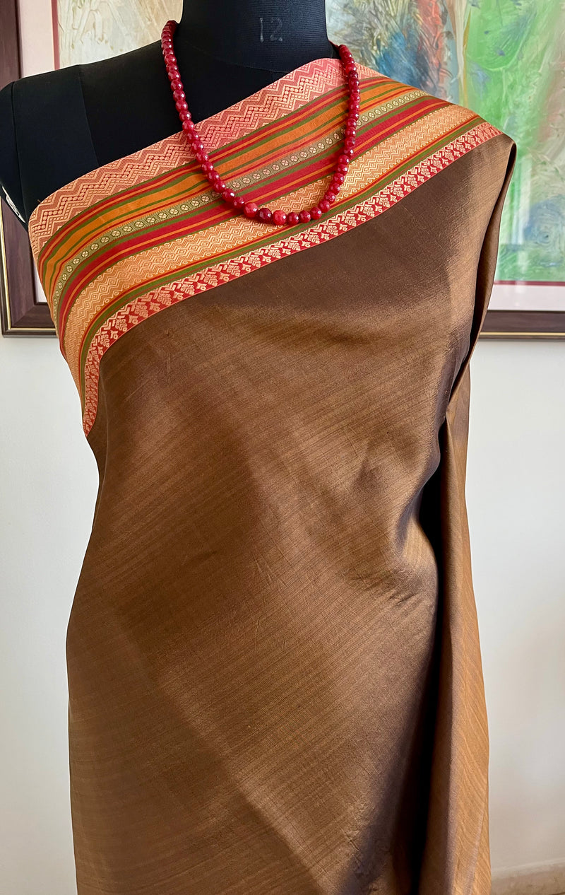 SIDDHIKA – BROWN KANJIVARAM WITH MULTI-TONED WOVEN BORDERS AND AANCHAL