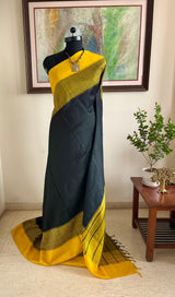 LIMI – BLACK KANJIVARAM SILK SAREE WITH GOLDEN GREEN AANCHAL