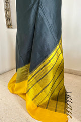LIMI – BLACK KANJIVARAM SILK SAREE WITH GOLDEN GREEN AANCHAL
