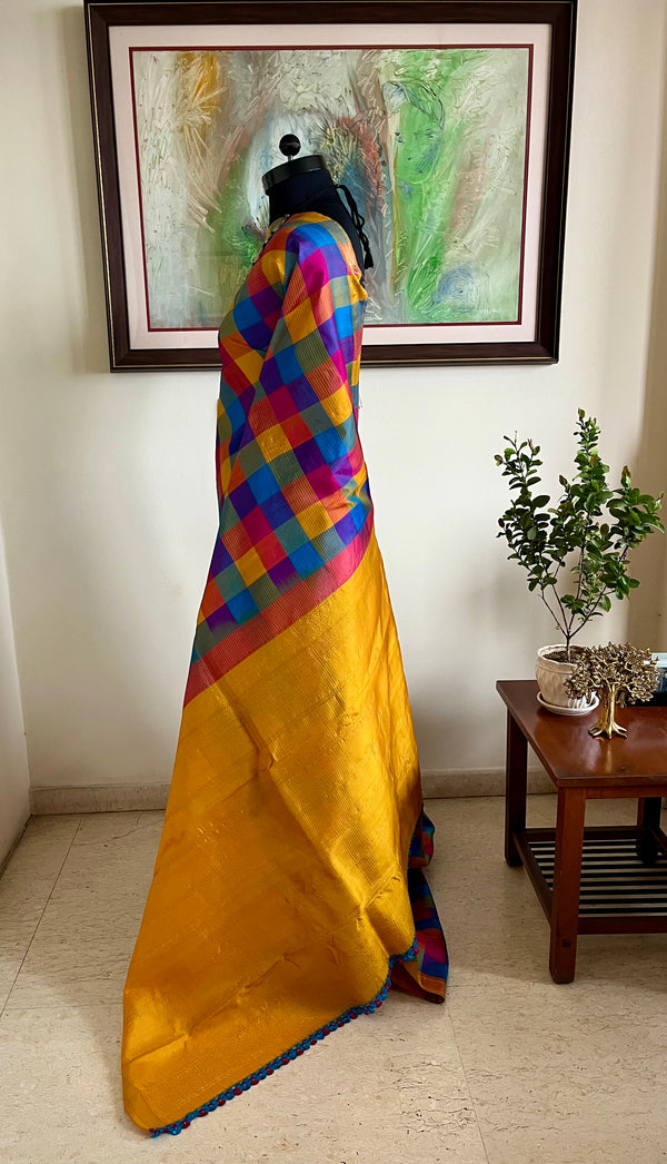 RANGITA – MULTICOLOURED KATTAM KANJIVARAM WITH CROCHETED AANCHAL ENDINGS