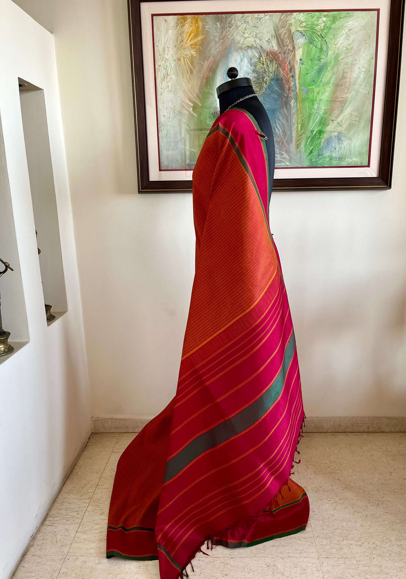 ULLASINI - NEVER WORN VIBRANT KORVAI KATTAM KANJIVARAM IN BURNT ORANGE AND MAGENTA