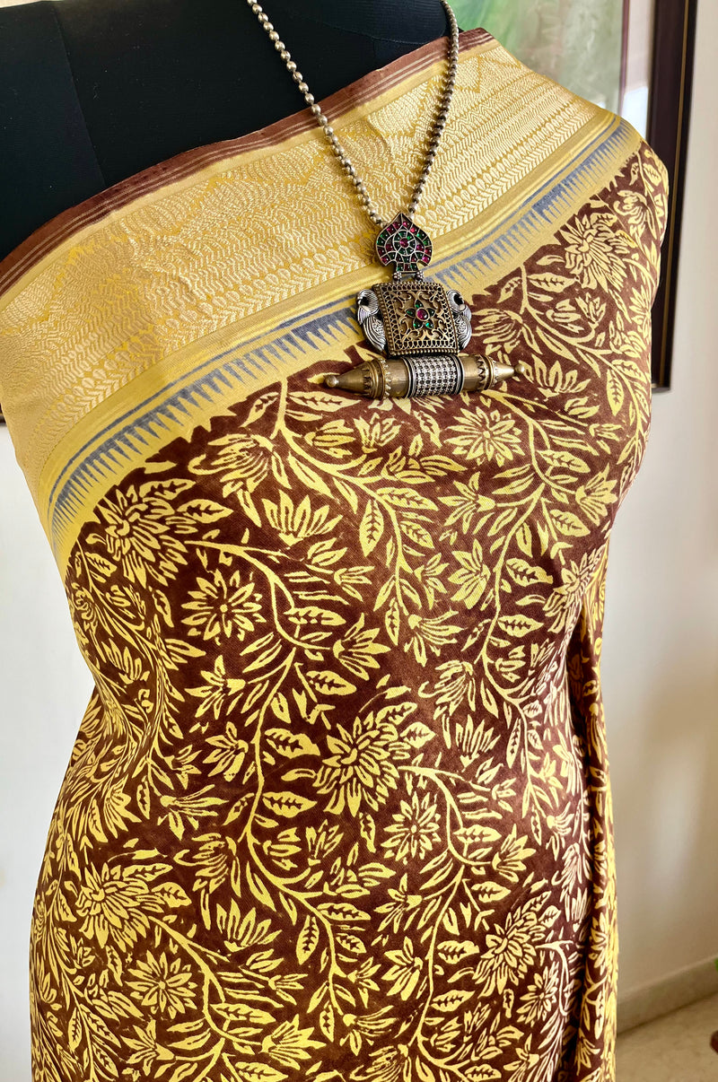 SUBHRANSHI- ELEGANT BROWN SILK SAREE WITH FLORAL AND FERN DETAILING