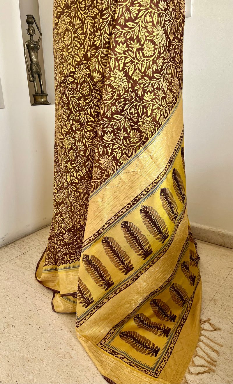 SUBHRANSHI- ELEGANT BROWN SILK SAREE WITH FLORAL AND FERN DETAILING