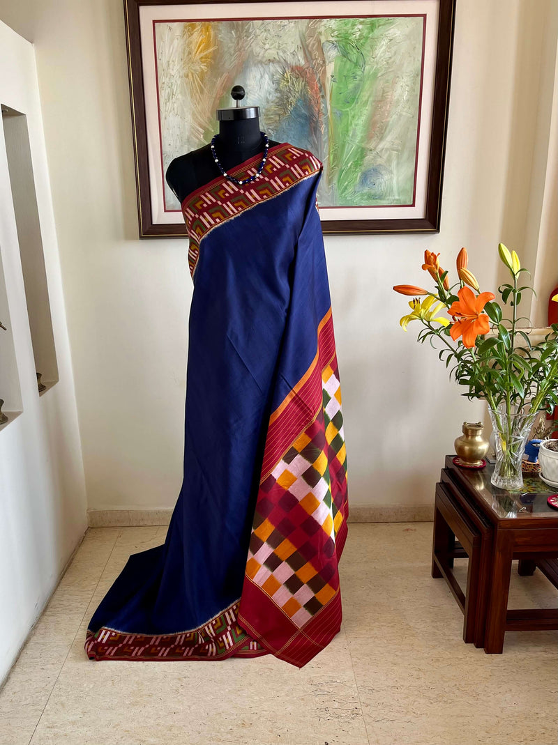 KAAMITA- NAVY BLUE POCHAMPALLY WITH MULTI-HUED CHECKBOARD AANCHAL