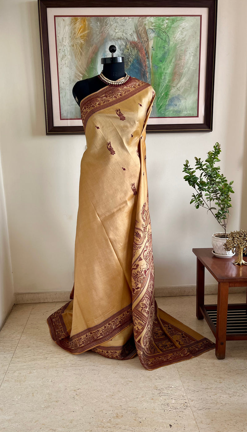 SHAMPASHREE - BEIGE AND MAROON BALUCHARI SILK OF EPIC TALE