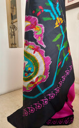 OVI – CONTEMPORARY RANI PINK IKAT WITH A DRAMATIC PAISLEY AANCHAL