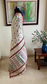 MOUME – LIGHTWEIGHT JAMDANI TUSSAR WITH TEMPLE DIAMOND MOTIFS