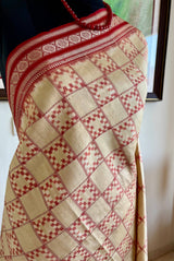 BHANU – OFF-WHITE AND MAROON POCHAMPALLY SILK TREASURE