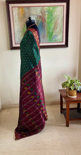 DITI — A STUNNING POCHAMPALLY SILK IN GREEN AND MAROON
