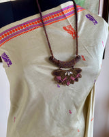 SANKARI — CREAM KANJIVARAM WITH PEACOCKS AND DANCING FIGURES