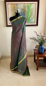 MADHINI - LIGHTWEIGHT SHOT GREEN KANJIVARAM SILK