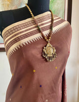 SHIVANGSHI – BROWN BOMKAI WITH A STRIKING WOVEN AANCHAL