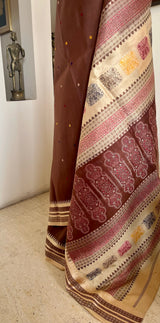 SHIVANGSHI – BROWN BOMKAI WITH A STRIKING WOVEN AANCHAL