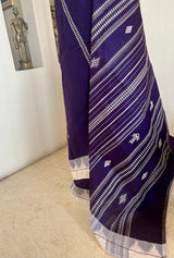 PRATHI- RICH PURPLE KOTPAD WITH STRIKING FISH MOTIFS