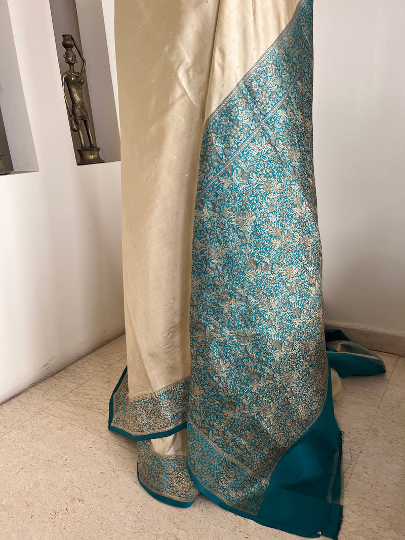 KANEESHA – A SYMPHONY OF CREAM AND GOLDEN GRACE