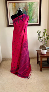 NILAANI - CORAL PINK KANJIVARAM WITH PEACOCK MOTIFS