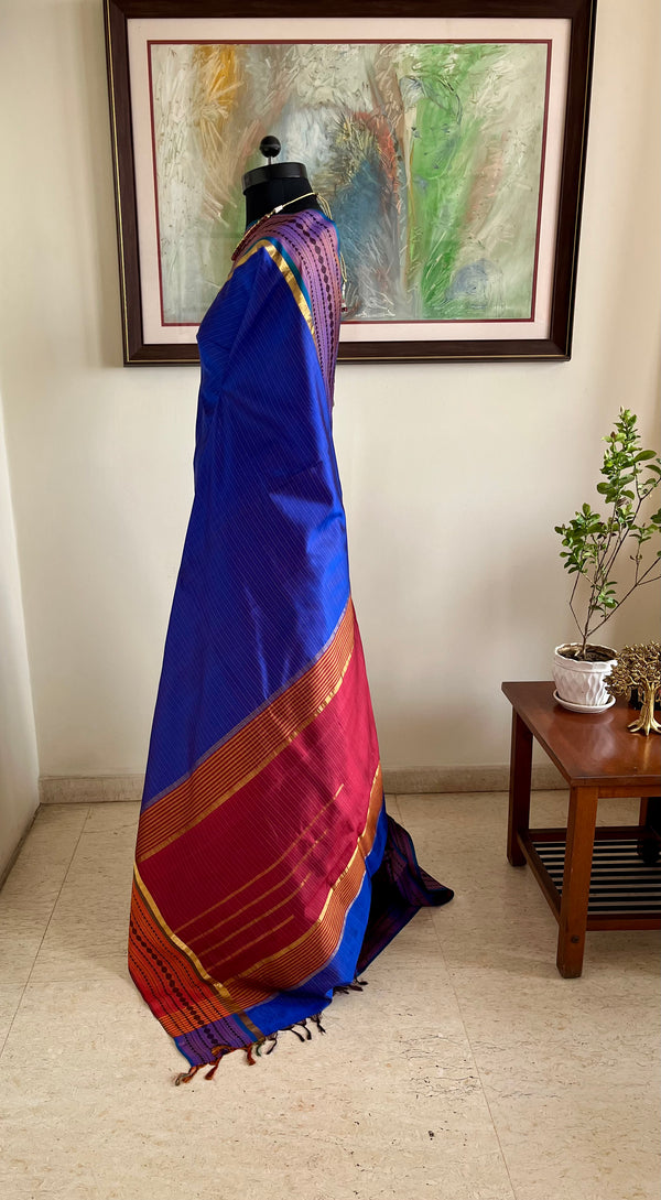 RISHITA – LIGHTWEIGHT NAVY KANJIVARAM WITH RUDRAKSHA BORDER AND GOLD ACCENT