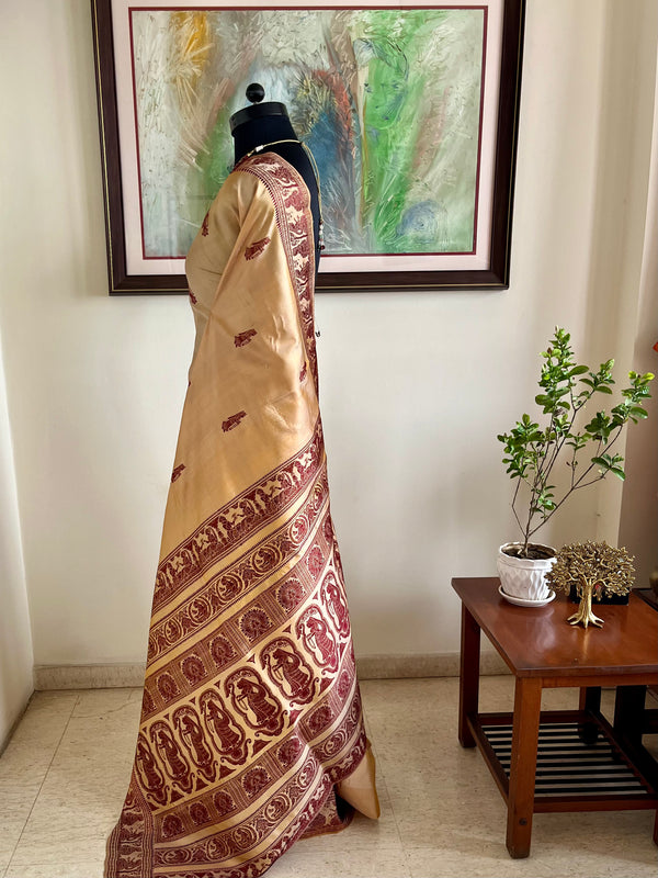 USHRI – LIGHT BEIGE AND BROWN BALUCHARI WITH MYTHOLOGICAL MOTIFS