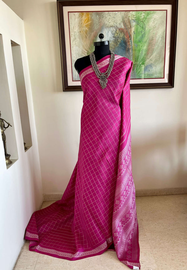 MADHUVANTI – BRIGHT PINK KANJIVARAM WITH SILVER CHECKS & MOTIFS