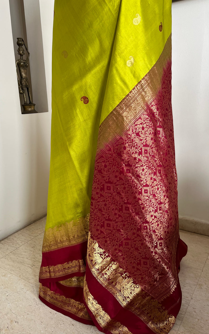 RISHAA – LIGHTWEIGHT GREEN KANJIVARAM WITH RED MAROON ZARI AANCHAL