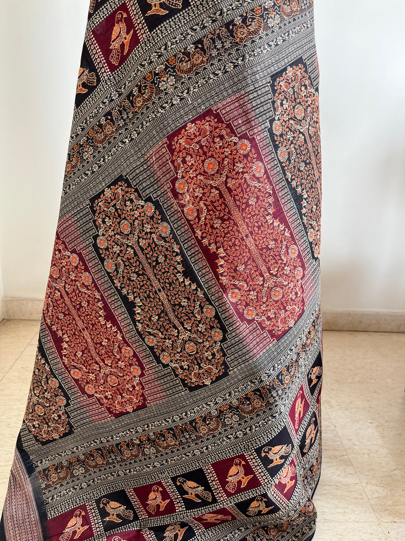 NIRBHIKA – HANDLOOM BOMKAI COTTON WITH PARROTS AND FLORAL AANCHAL
