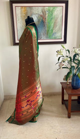 SAMMOHINEE — SHOT GREEN PAITHANI WITH MOR KUNDA