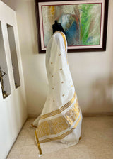 PONMOLI – NEVER WORN KASAVU WITH PEACOCK PAISLEY AANCHAL