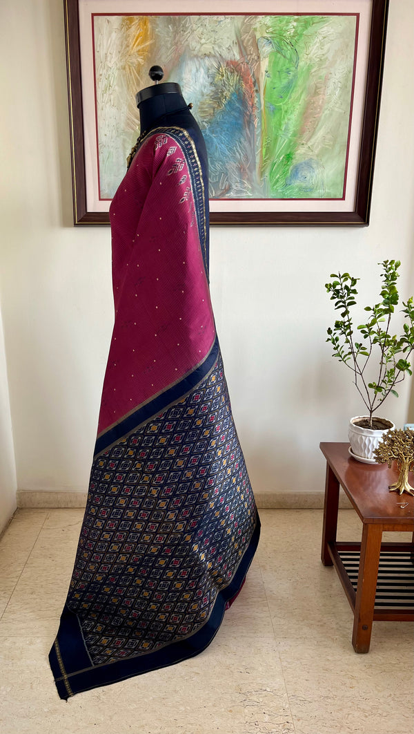 SHAURYAANI – MAROON POCHAMPALLY IKAT SAREE WITH ELEGANT ANCHAL