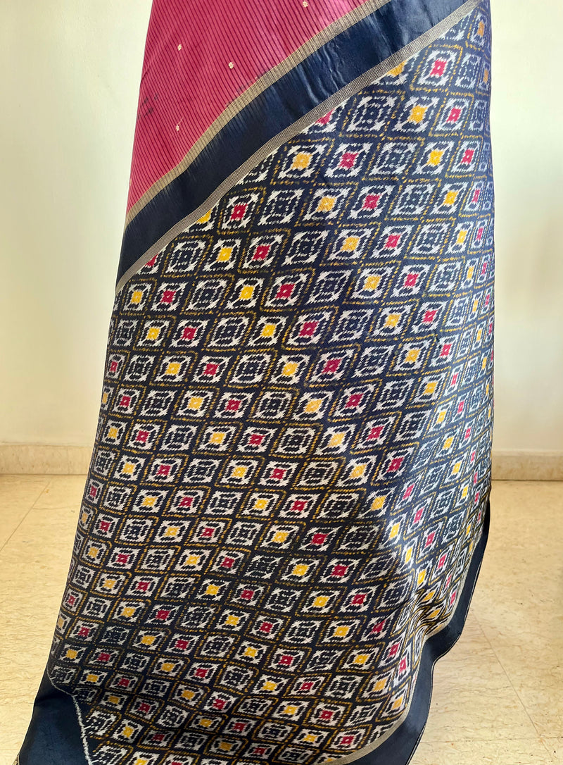 SHAURYAANI – MAROON POCHAMPALLY IKAT SAREE WITH ELEGANT ANCHAL