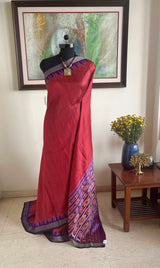 NIRUTIKA – RUST RED KHANDUA WITH FLORAL BANDHA AANCHAL