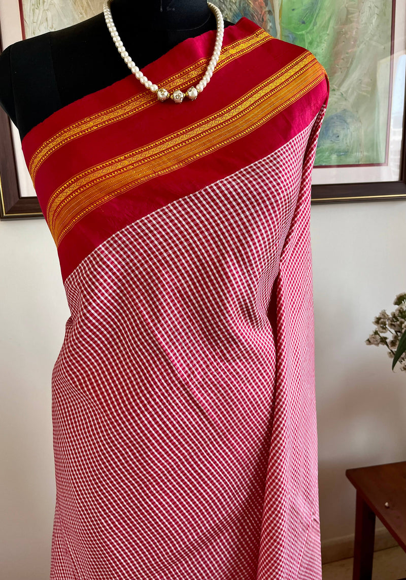 LIRISHA-RED AND WHITE KORVAI KATTAM KANJIVARAM WITH RED AANCHAL