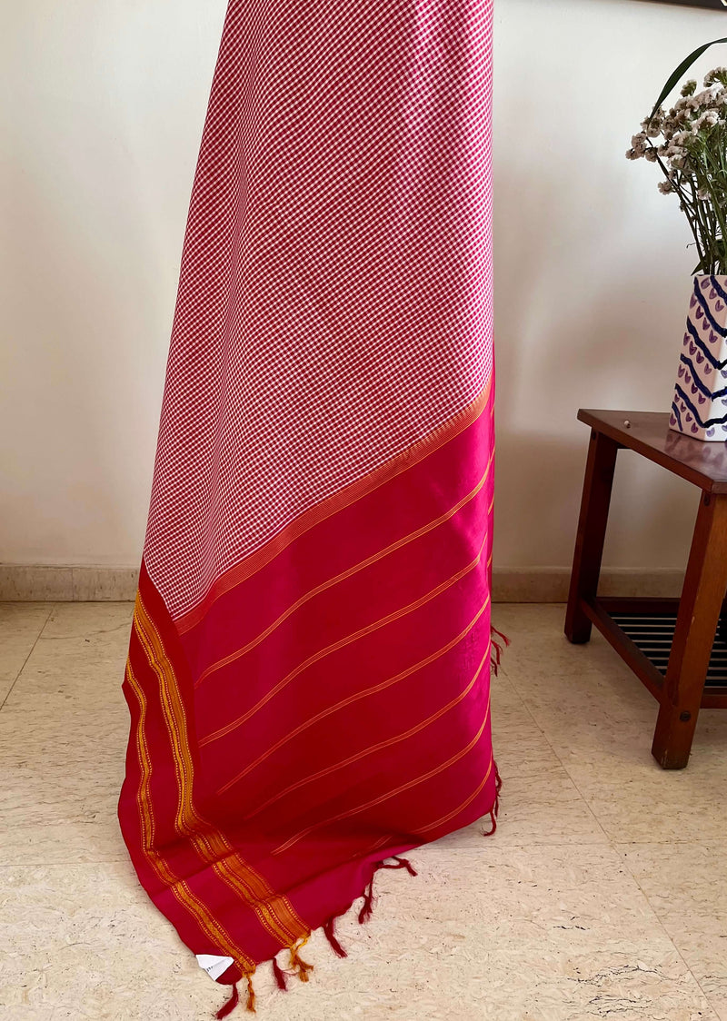 LIRISHA-RED AND WHITE KORVAI KATTAM KANJIVARAM WITH RED AANCHAL