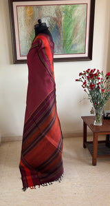 KASTURI – A CLASSIC KANJIVARAM SILK WITH STRIKING CONTRASTS AND TRADITIONAL MOTIFS