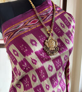 DARIKA – A POCHAMPALLY WITH STRIKING COLOURS AND GEOMETRIC PATTERNS