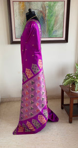 RISHMA – A MAGENTA KANJIVARAM SILK WITH EXQUISITE TRADITIONAL MOTIFS