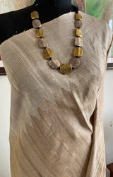 ZARIYA – UNDERSTATED TUSSAR SILK WITH STRIKING TEMPLE MOTIFS