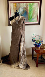TARAKSHI – CLASSIC TUSSAR SILK WITH UNDERSTATED TEMPLE MOTIFS