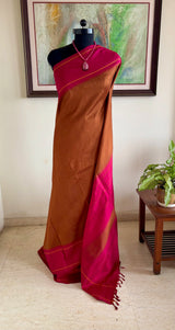 MULLAI – A KANJIVARAM SILK WITH MAGENTA CONTRASTS AND TEMPLE MOTIFS