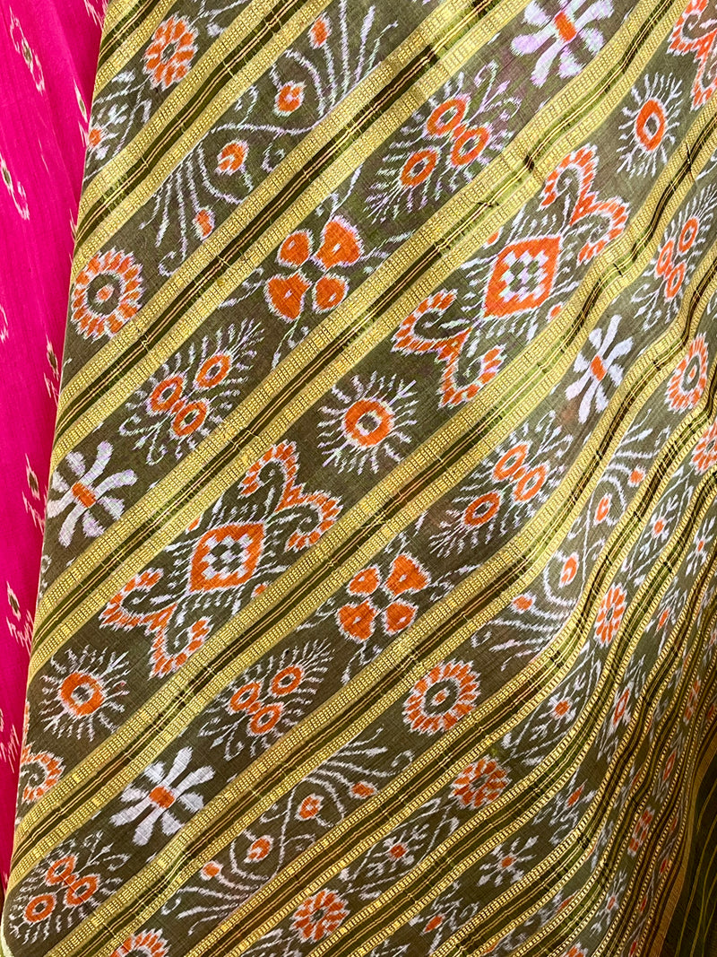 VASAVI – BRIGHT PINK KHANDUA WITH MOR PANKH AND BANDHA AANCHAL