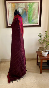 MAHEYA – BROWN CHECKED KANJIVARAM WITH MAGENTA TEMPLE BORDER