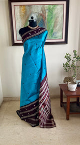 MRINIKA – VINTAGE BERHAMPURI WITH A STUNNING BANDHA AANCHAL